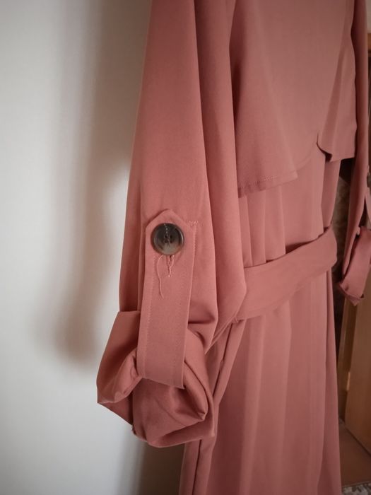 Продам женский плащ