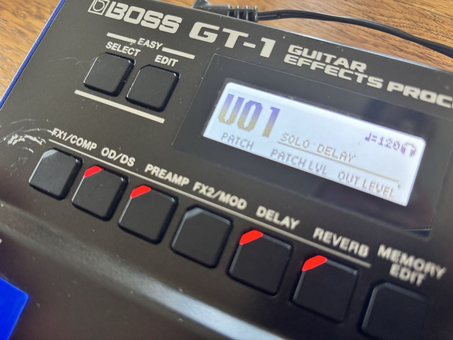 Boss gt-1 Multiefekt Gitarowy