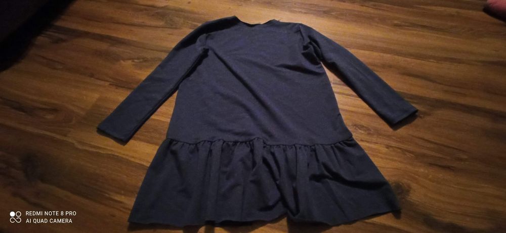 Sukienka dla dziewczynki 152 cm