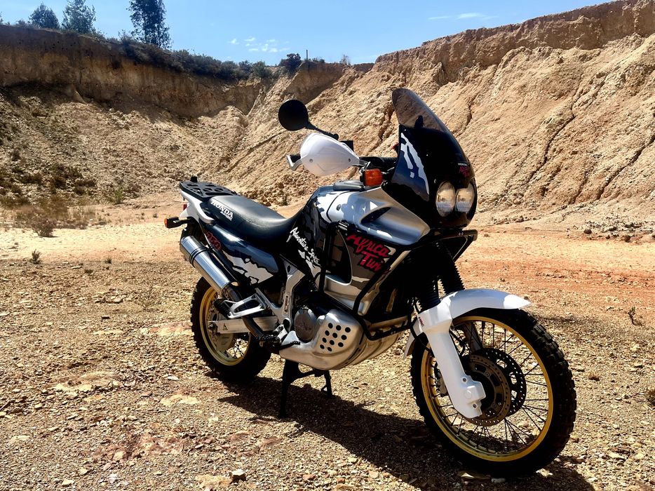 Honda Africa Twin XRV 750
