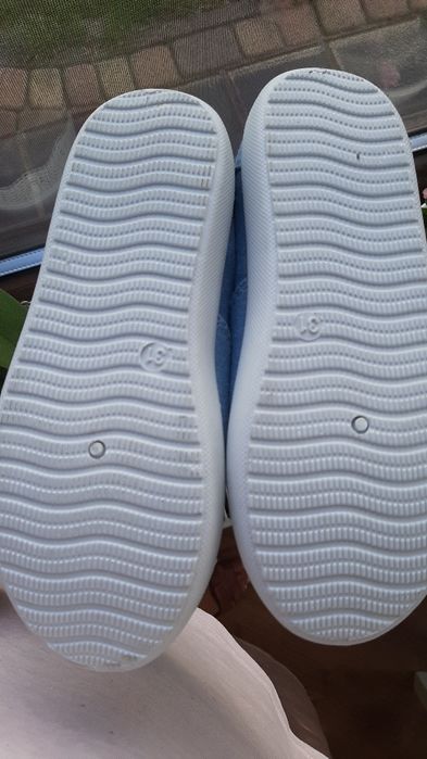 Trampki dziewczęce r 31