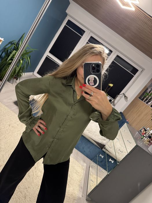 Koszula bluzka satynowa oversize NA-KD  XS