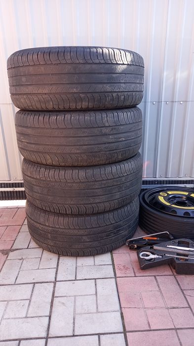 Шини Michelin Latitude Tour HP 255/50 R20  резина колеса покрышки лето