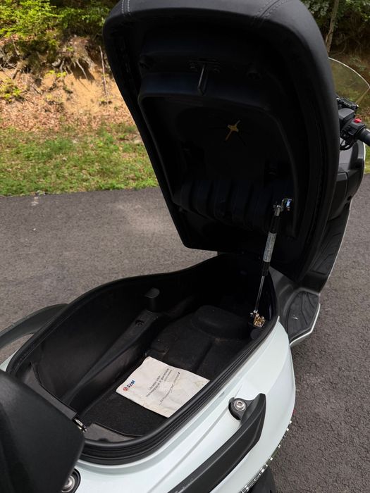 SYM Joymax 300i 2013