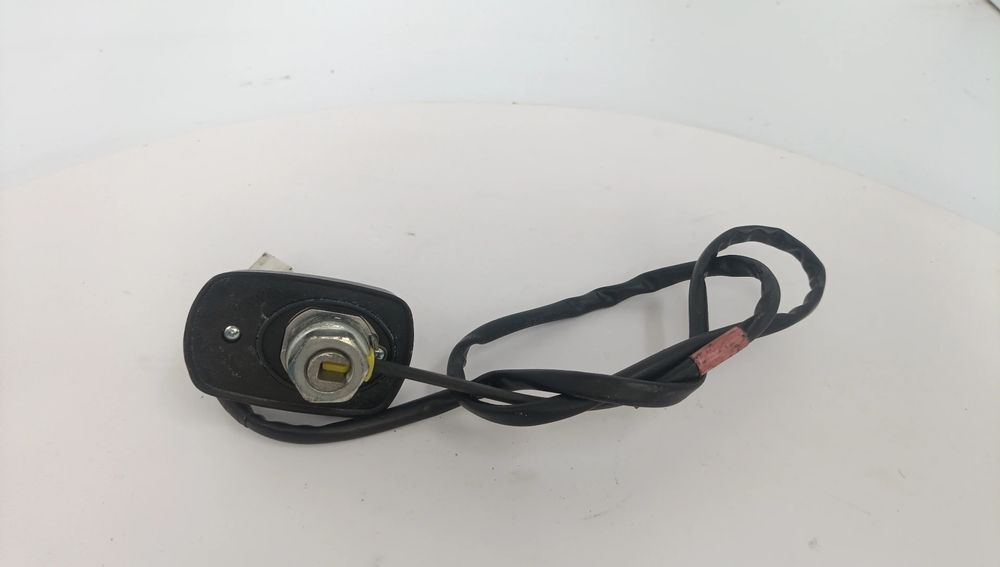 Base de antena TOYOTA Auris Touring Sports (_E18_)