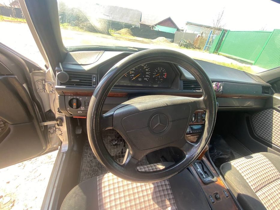 Продам Mercedes Benz 2.2