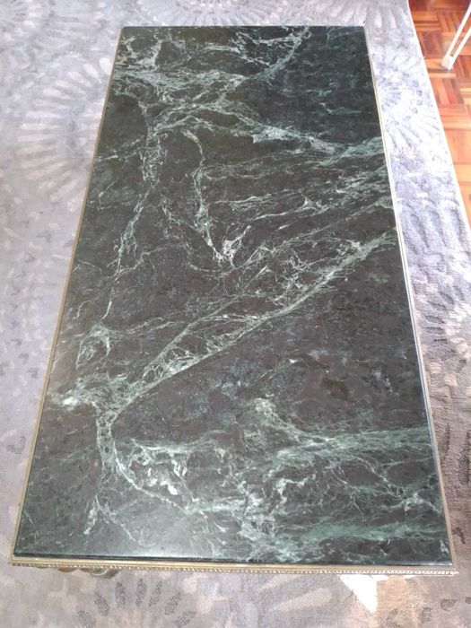 mesa de centro de sala antiga