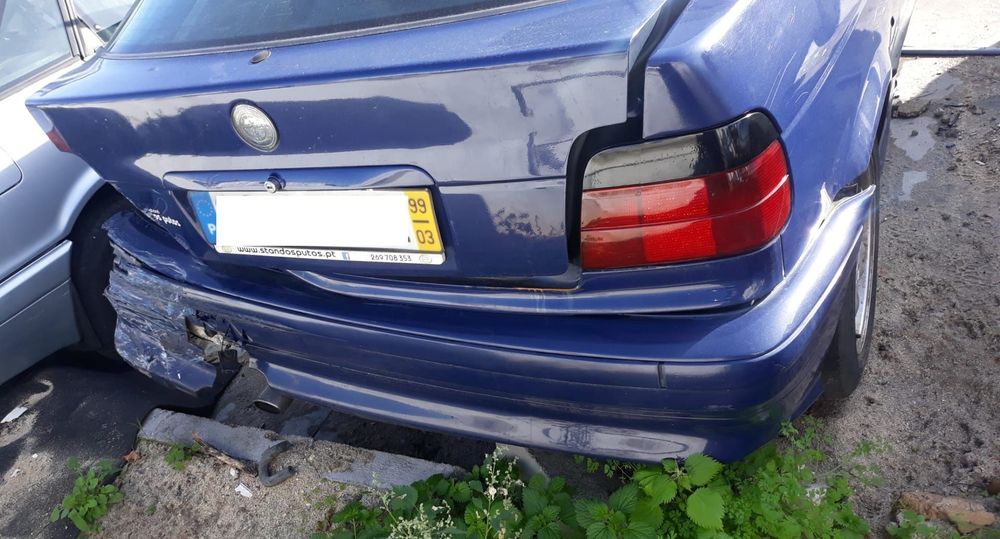 BMW 318 TDS COMPACT DE 1999 DISPONÍVEL PARA PEÇAS