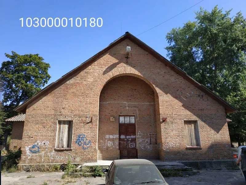 ПРОДАЖ - клуб - одноповерхова цегляна будівля, 299,6 м2 м. Бердичів