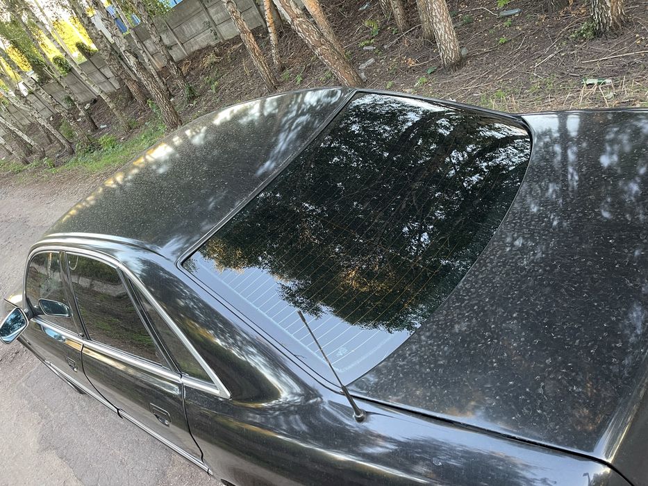 Audi A8 3.7 газ/бенз автомат