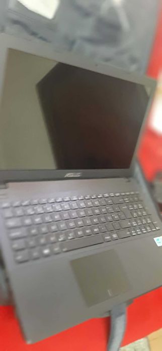 ASUS-NotebookSKU501788149977589760