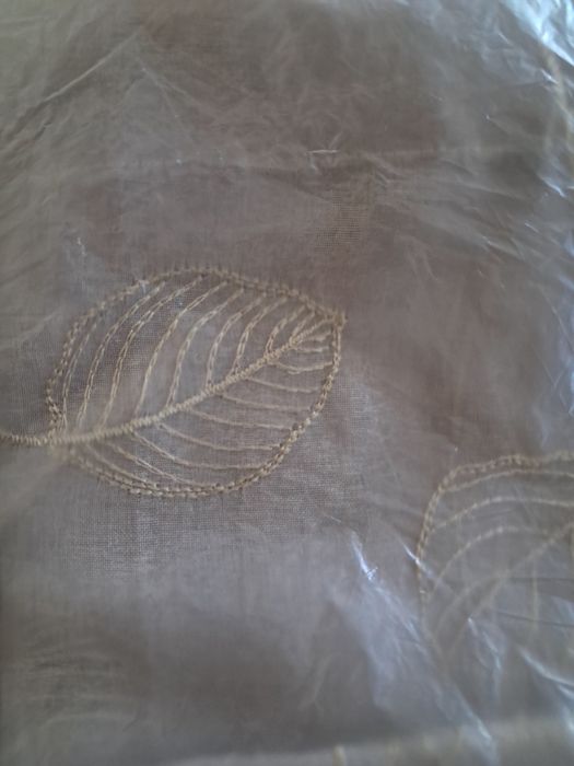 Cortinado beige / caqui NOVO