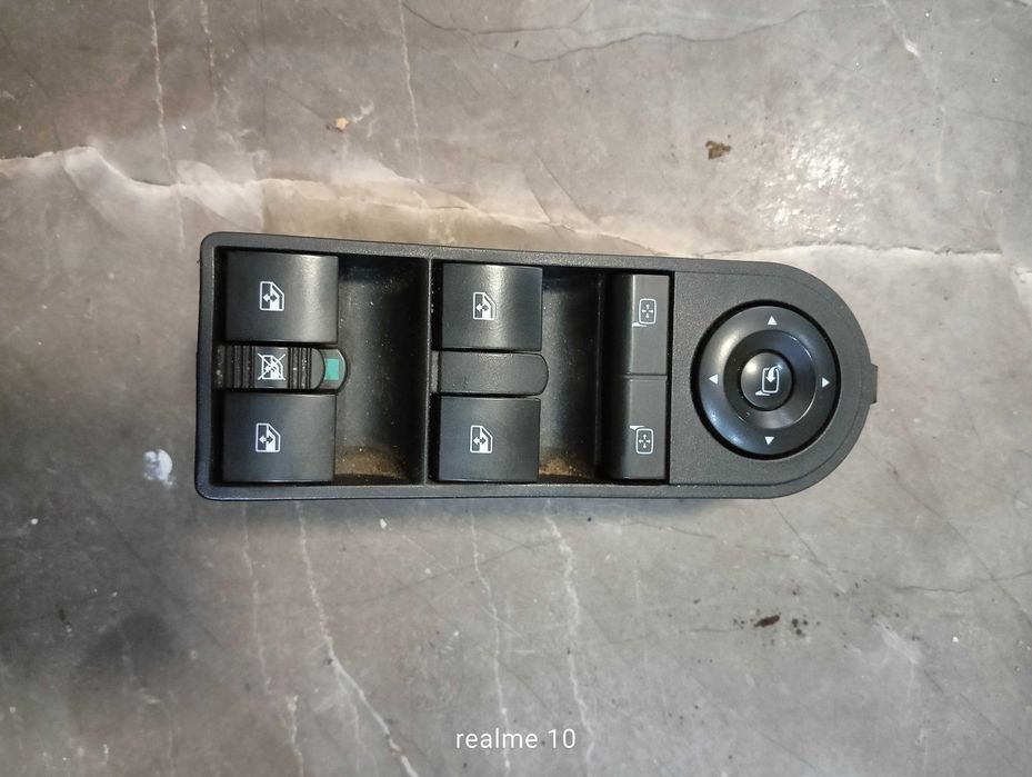 Przełącznik szyb lusterek Opel Zafira B