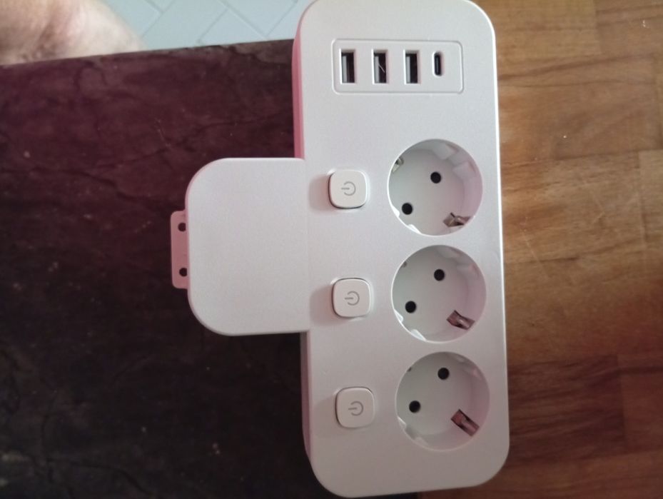 Tomada de Parede AC Multifuncional