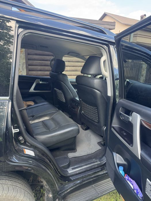 Продам TOYOTA LAND CRUISER 200! Перший власник