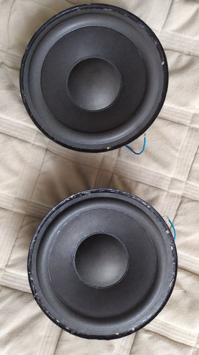 Динамики Jamo  6.5 дюймов.Цена Пары Средне частотные.