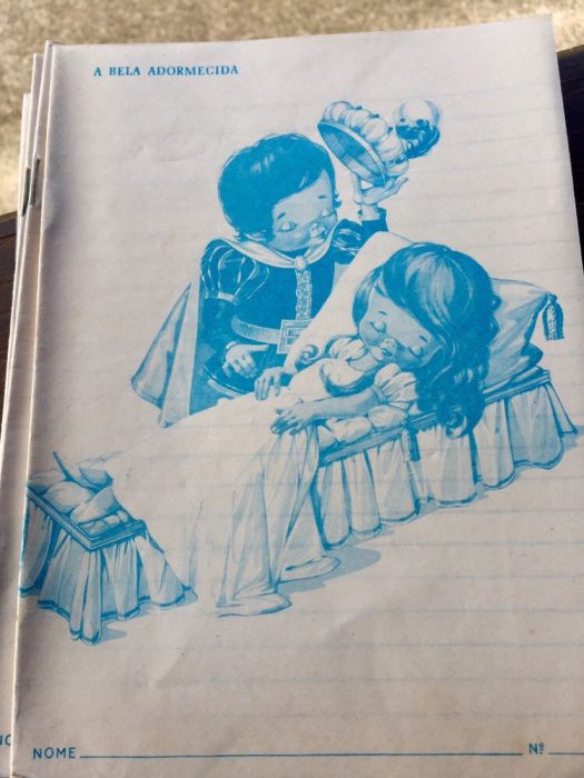 Antigos cadernos escolares