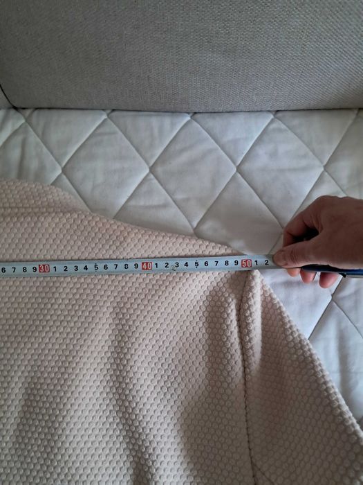 Бомбер жіночий, 52 розмір  на холодну пору року.