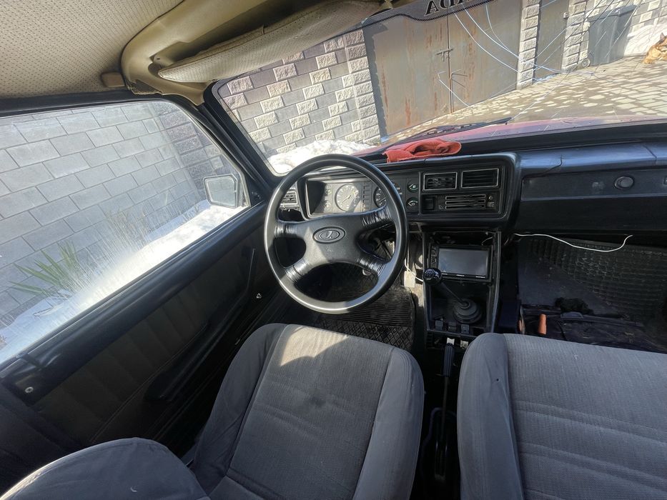 Продам Ваз 2107 2002 1.5 5ст