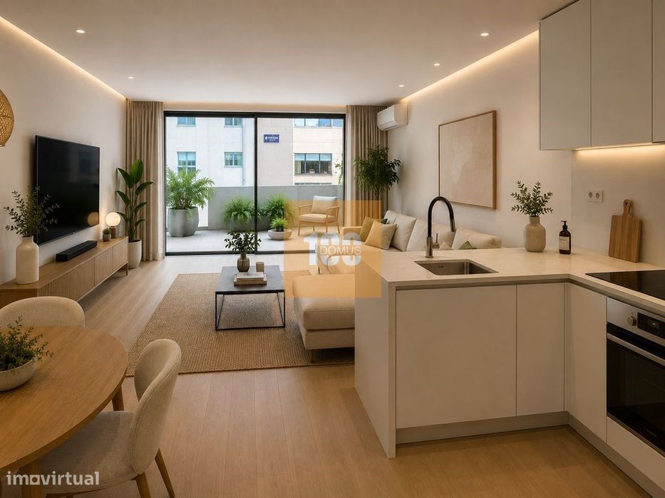 New T1 Apartment with Balcony in Canidelo