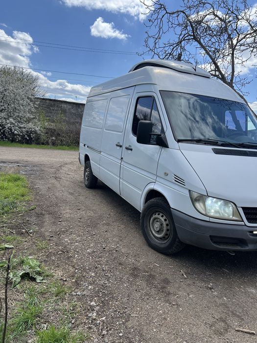 Mersedes-sprinter реф.