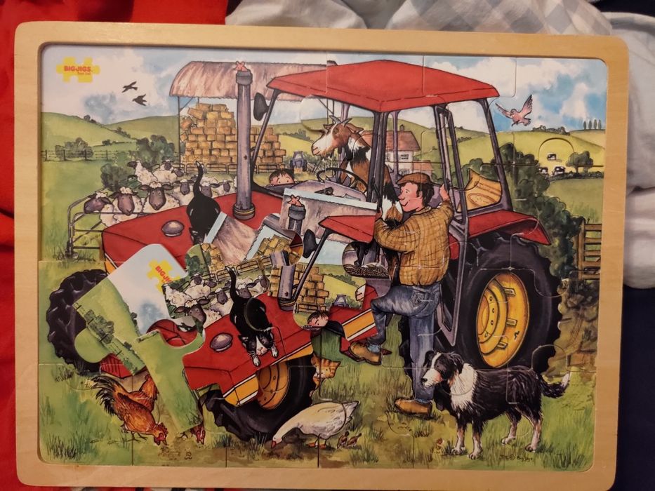 Puzzle drewniane stan bardzo dobry