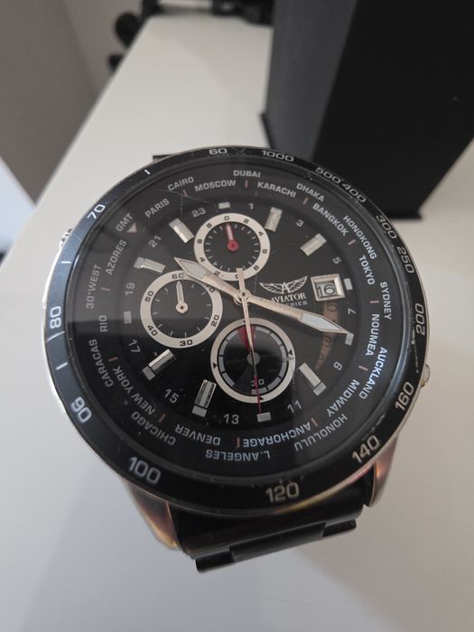 Zegarek aviator f-series AVW8974G76