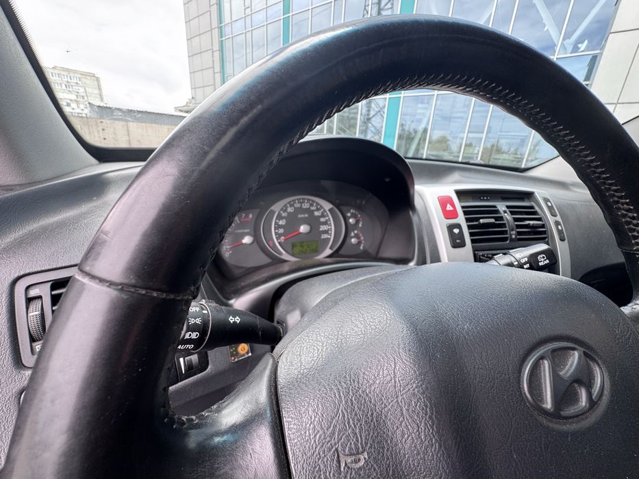 Hyundai Tucson 2.7 (газ/бензин)