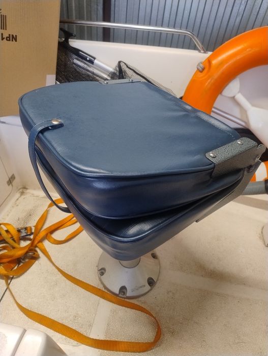 fotel łódki motorówki