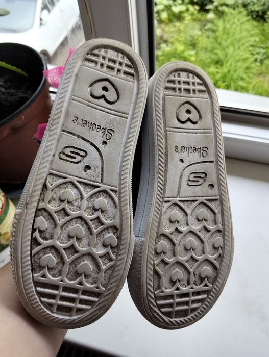 Sketchers 30,28  р кеды