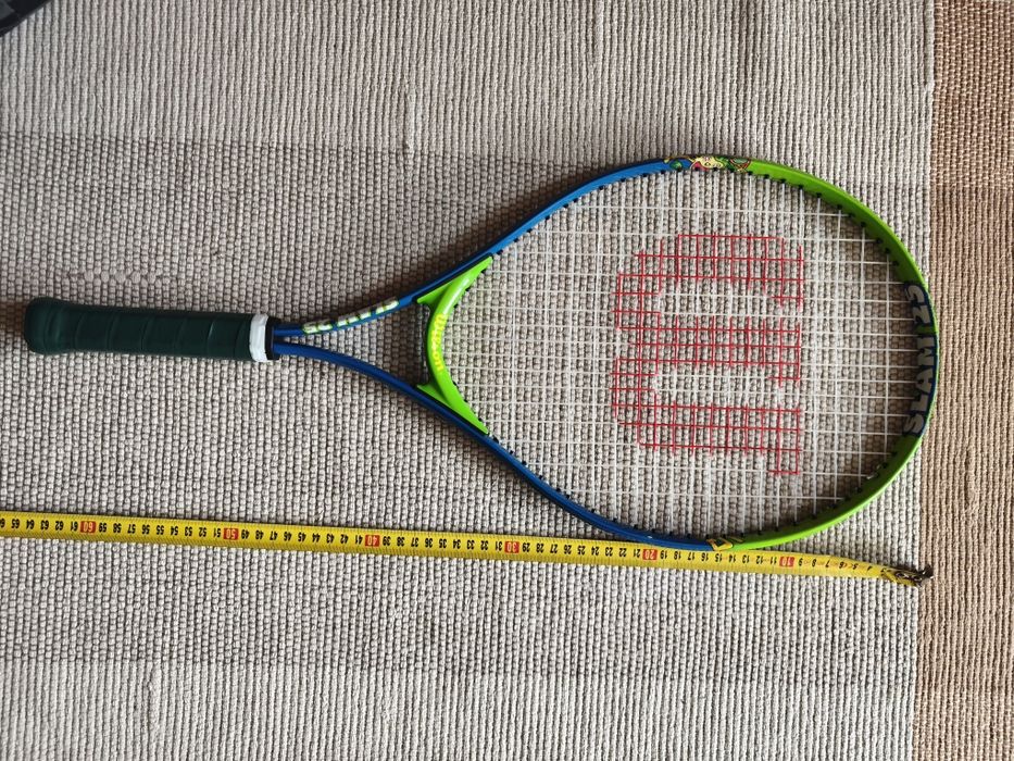 Rakieta Wilson, długość całej 63cm