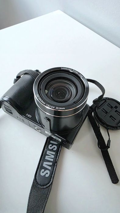 Aparat cyfrowy Samsung WB100