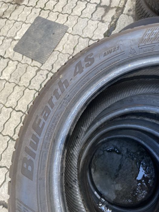 Шини 185 55R15 86H. Yokohama BluEarth-4S