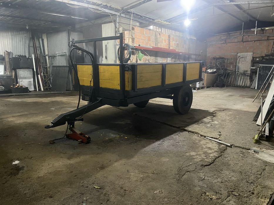 Vendo trator landini e reboque
