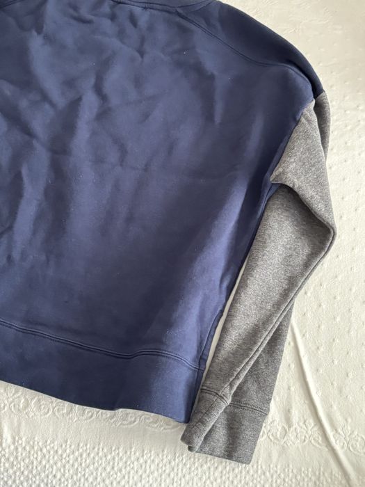 sweatshirt nike azul marinho com mangas cinzentas, L