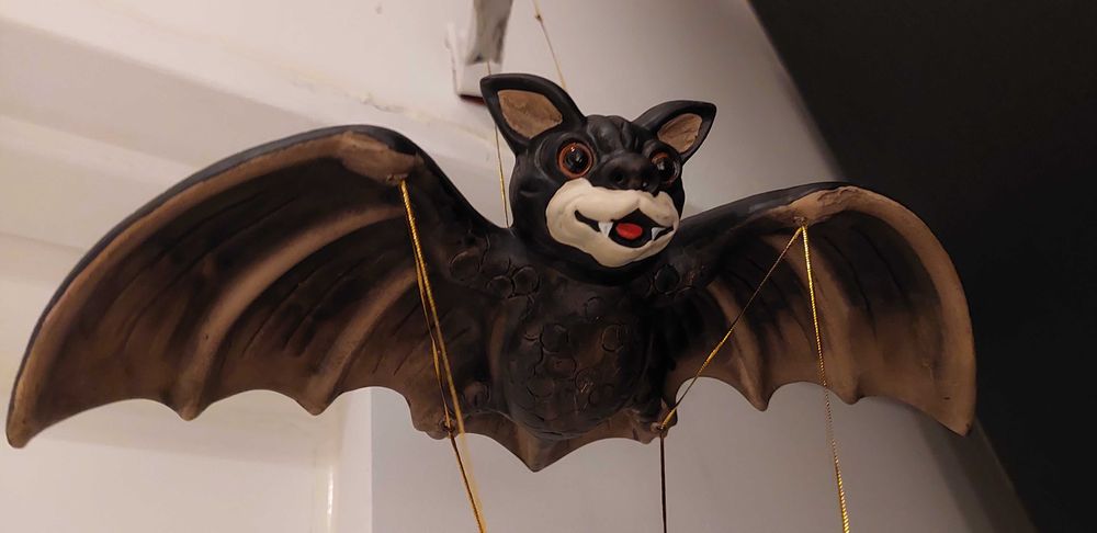 Morcego e bruxinha para pendurar - cerâmica, artesanato