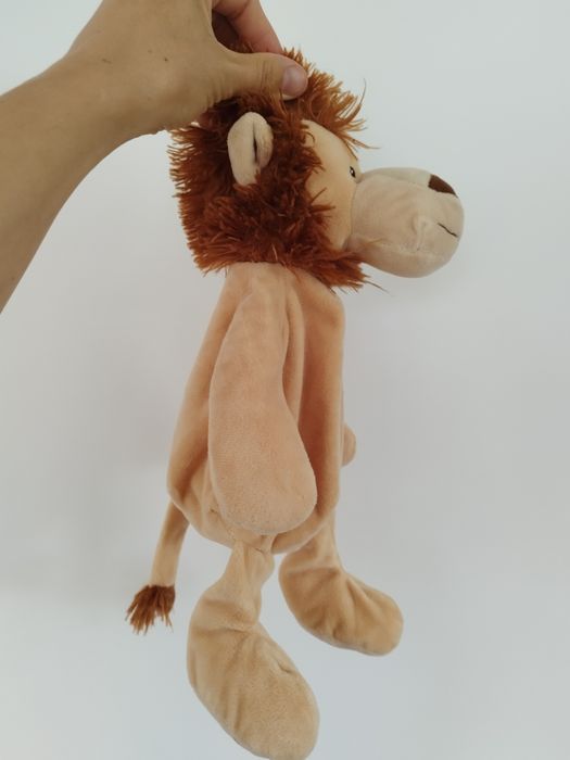 Maskotka pluszak piórnik lew