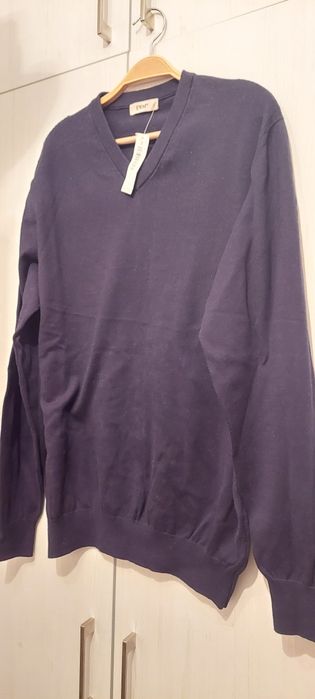 Męski granatowy sweter