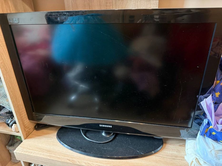 Телевизор самсунг 37