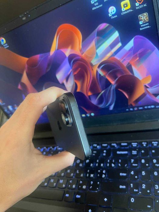 Iphone 15 128гб з хорошою АКБ та станом