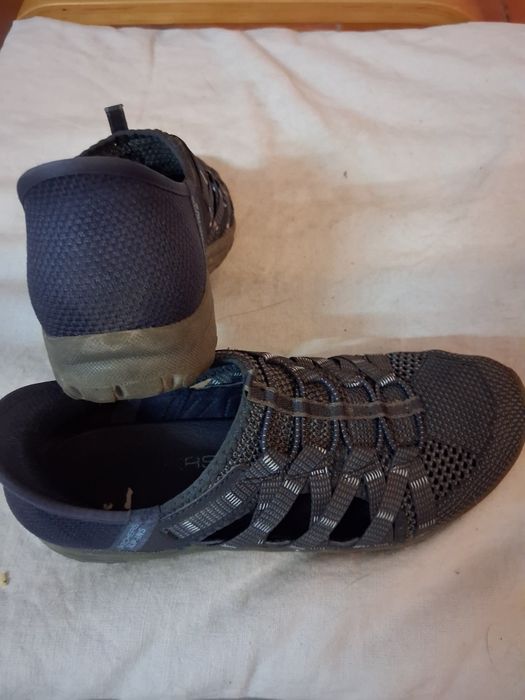 Tenis abertos Verao Skechers Senhora