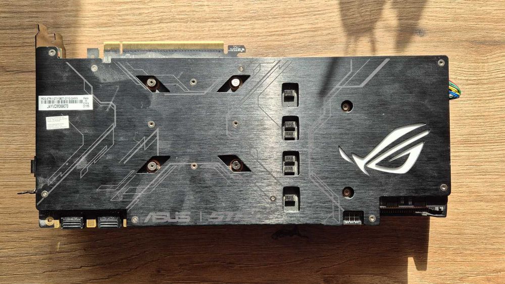 ASUS ROG strix GTX 1080Ti 11GB