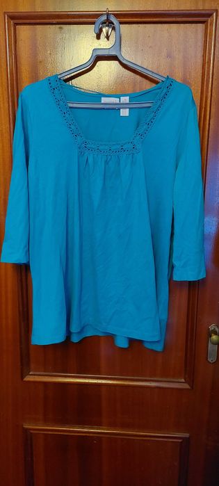 Blusa Azul Turquesa 48/50 Ramada E Caneças •
