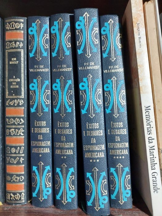 livros existos e desastres da espionagem americana