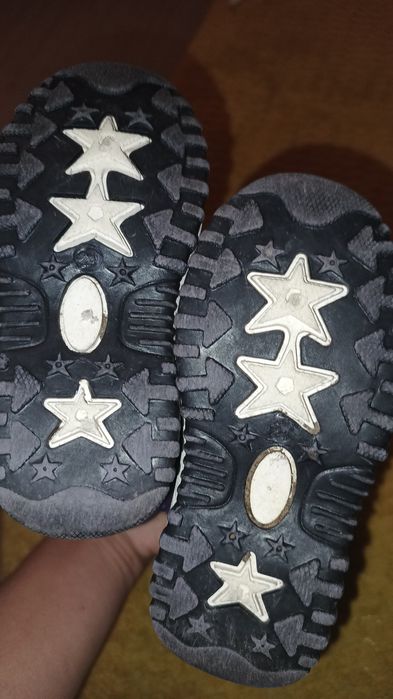 Buty śniegowce rozmiar 24