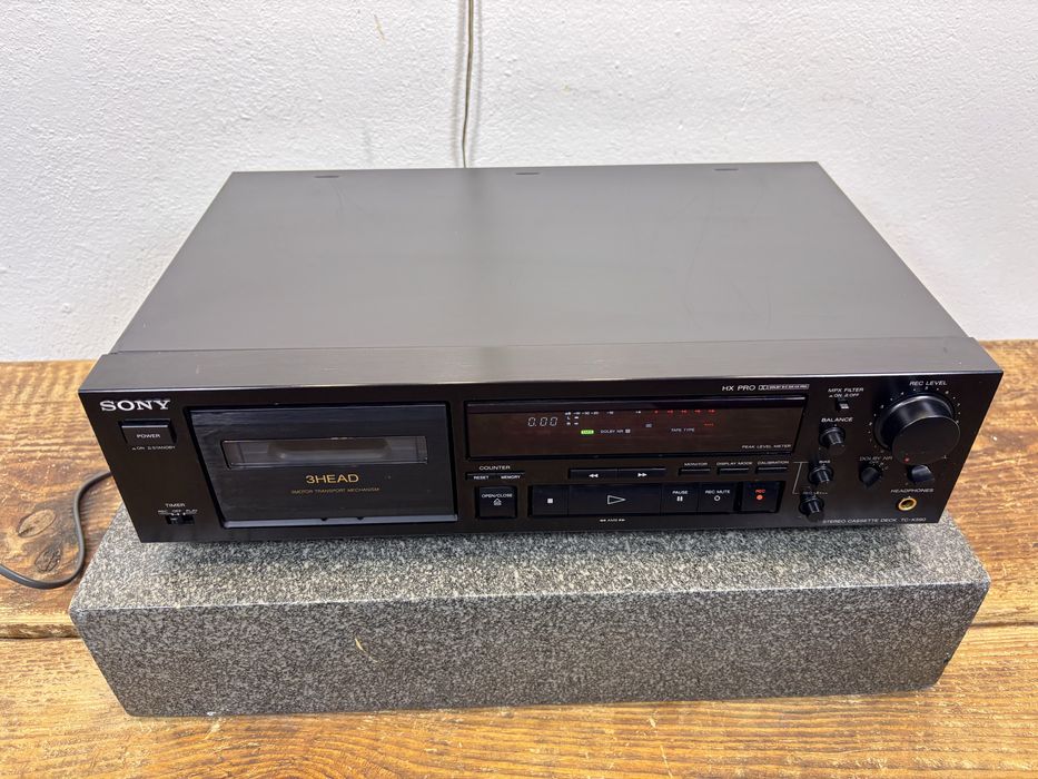 Magnetofon Sony TC K 590