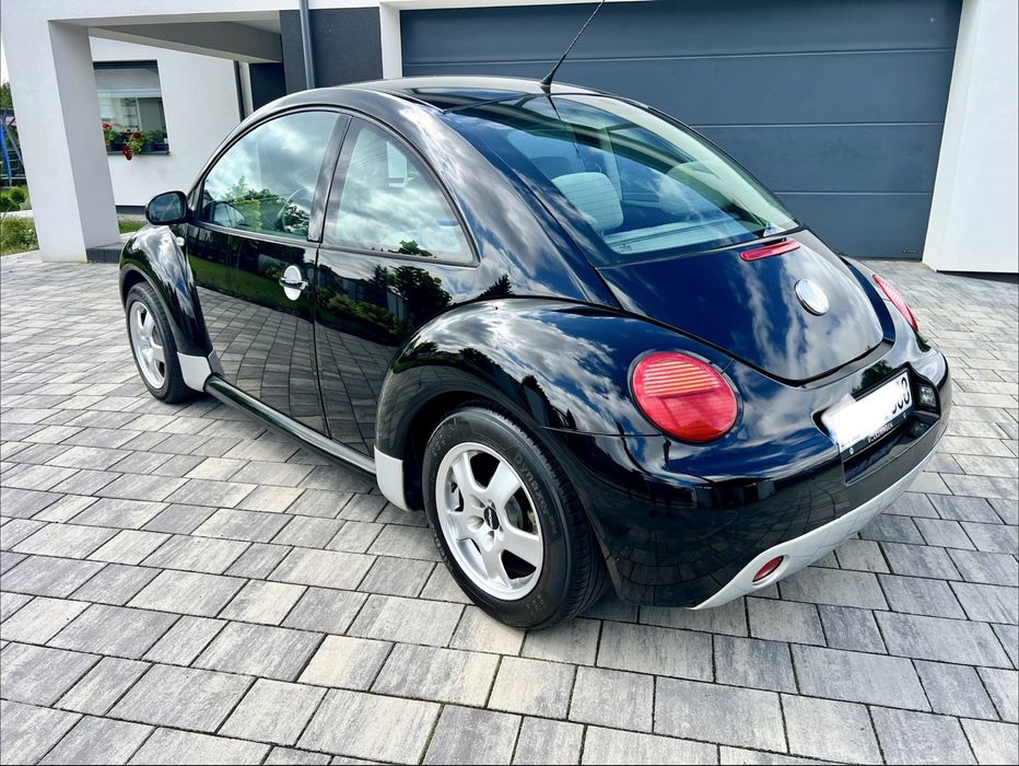 Śliczny VW New Beetle 1.6B 2001r