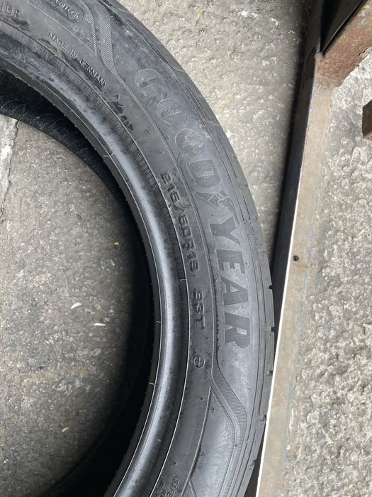 215/50 R19 Goodyear Eficientgrip Performance