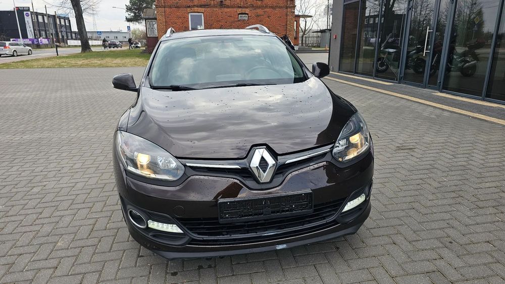 Renault Megane 2015r. Nawigacja klimatyzacja stan bardzo dobry