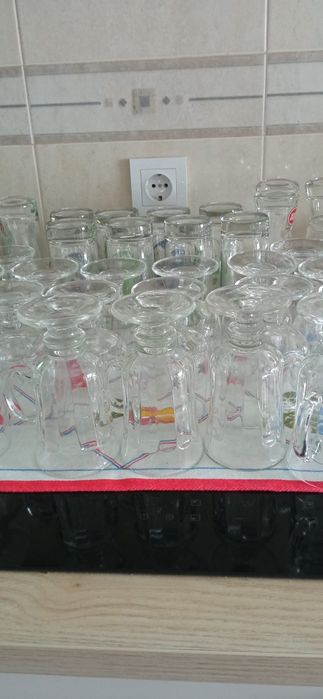 Varios tipos de copos para venda